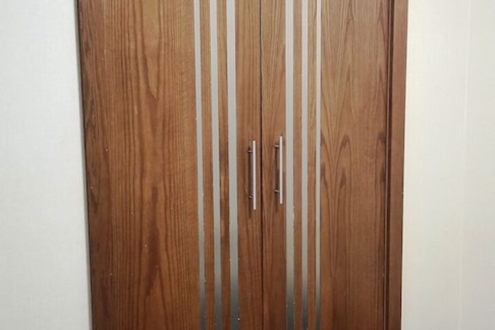 Room 11 of 30