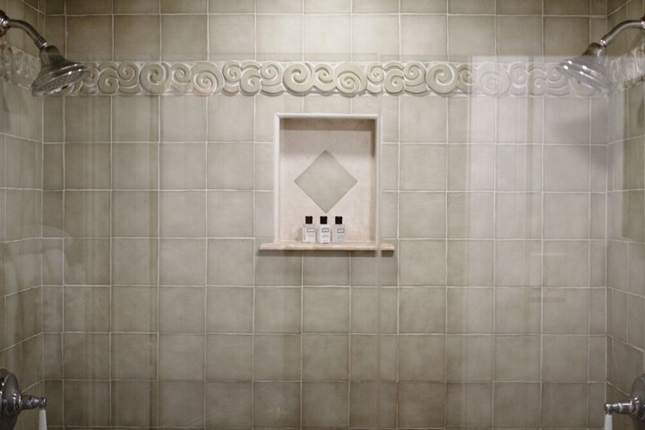 Room 85 of 105