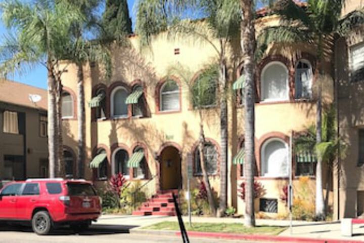 Third Street Apartments in Long Beach, CA