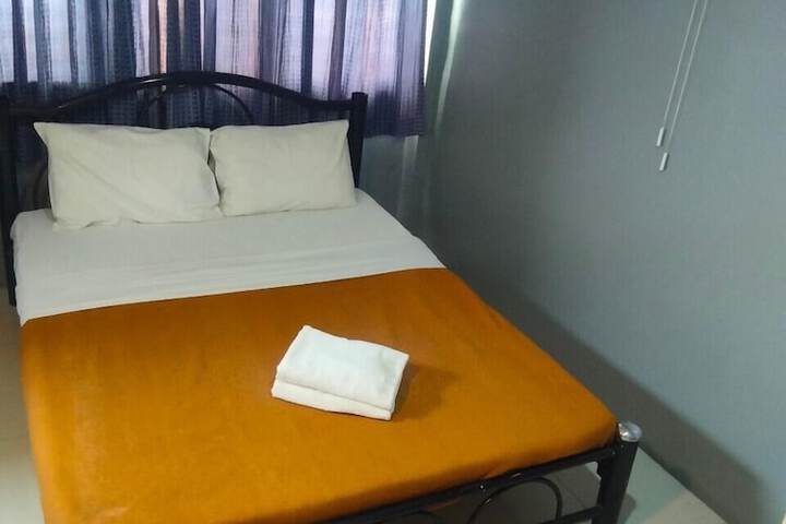 Room 21 of 47