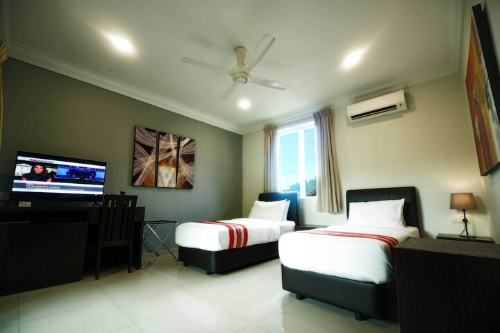Room 12 of 60