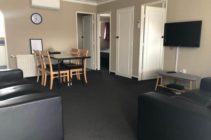 Room 18 of 27