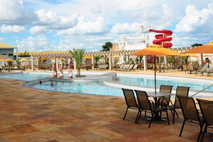 Hotel Pool