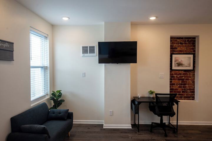 Room 17 of 126
