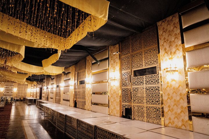 Ballroom/Hall 59 of 93