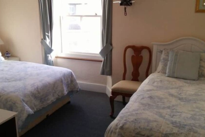 Room 3 of 14