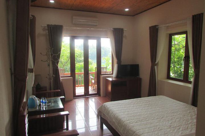 Room 9 of 57