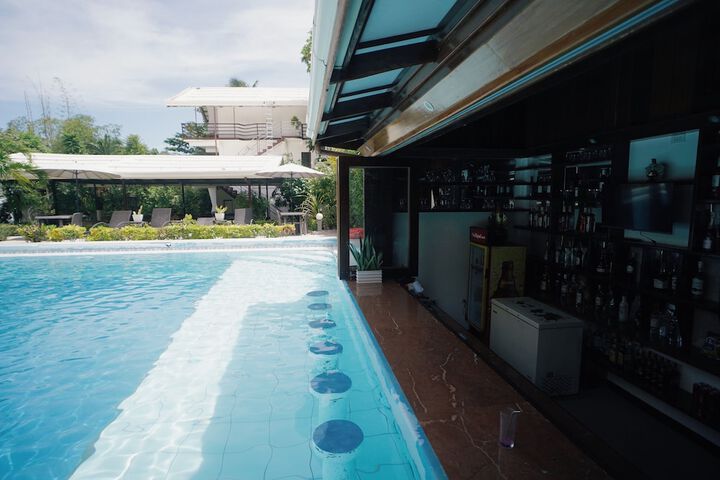 Hotel 30 of 34