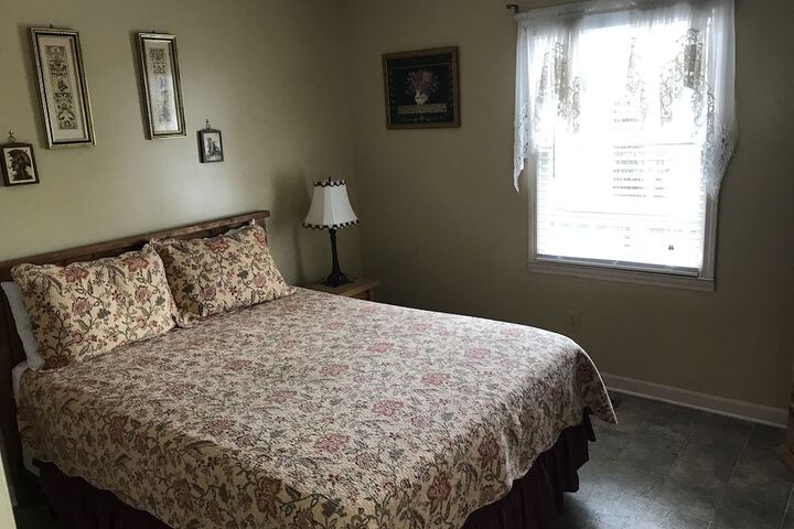 Room 70 of 400