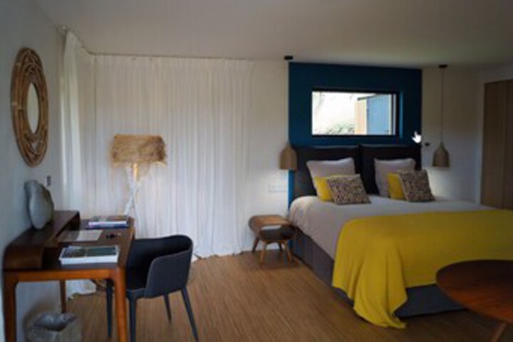 Suite Photo