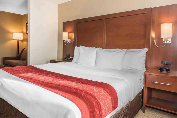 Suite 2 Queen Beds (5 of 17)