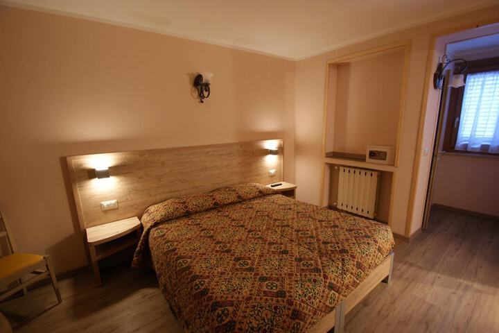 Room 14 of 57