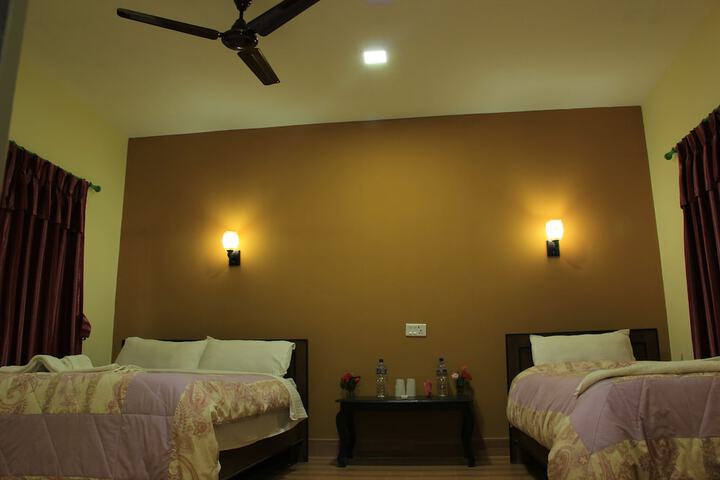 Room 6 of 45