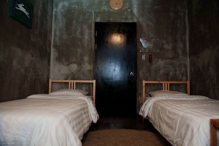 Room 7 of 47