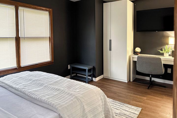 Room 40 of 84