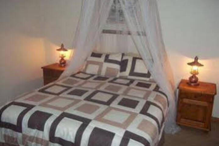 Room 3 of 5
