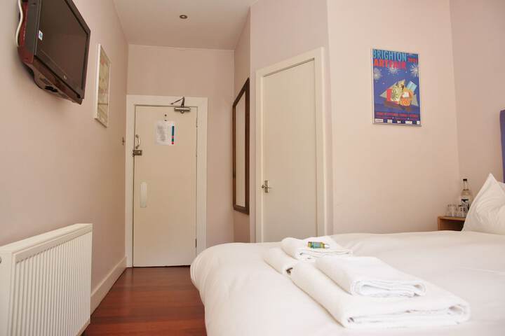 Room 22 of 58