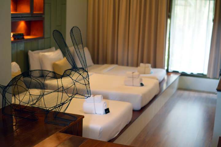 Room 15 of 52