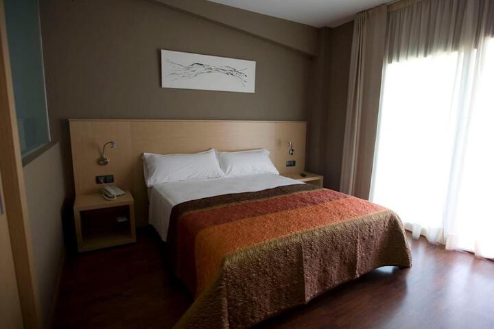 Room 10 of 56