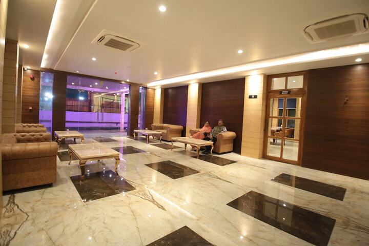 Hotel Interior 2 of 14