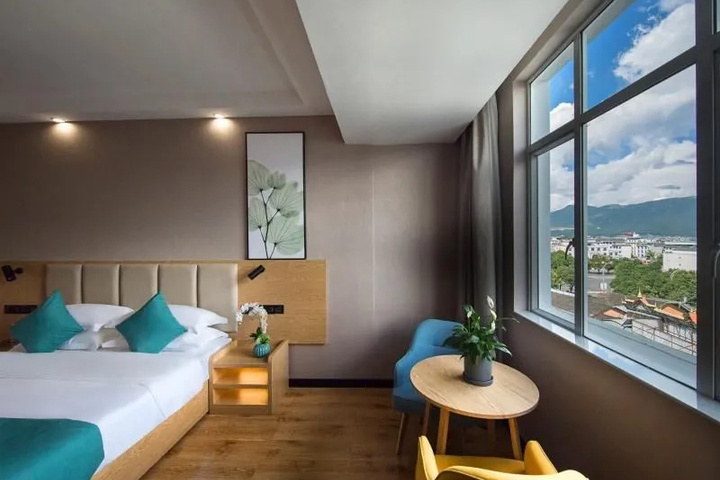Room 3 of 19