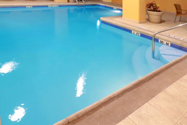 Pools & Facilities