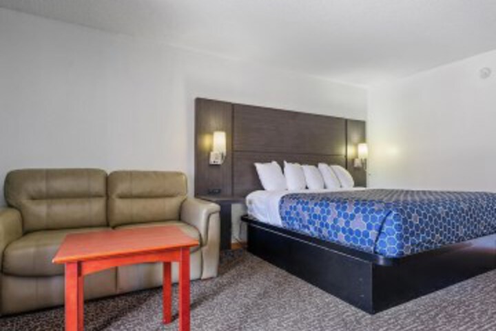 Room 20 of 42