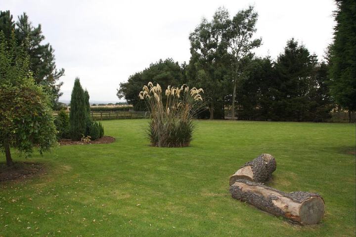 Cottage Leas Country Hotel & Restaurant