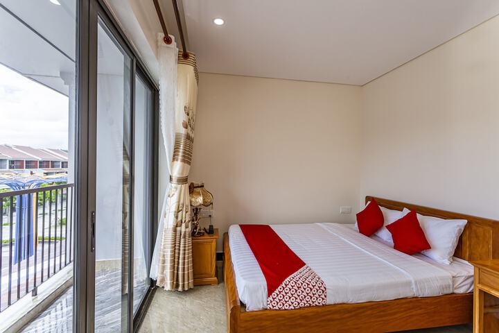Room 4 of 17