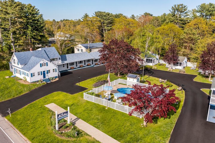 The Beaches Guest Rooms and Cottages in Wells, ME