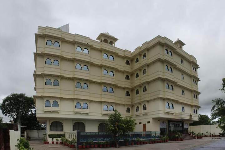 Hotel 35 of 38