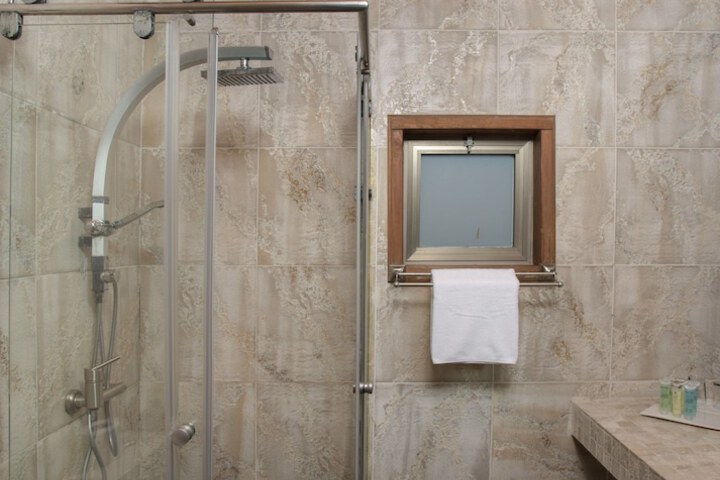 Room 23 of 50