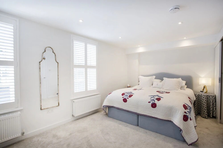Contemporary and Bright 3 Bedroom House in a Residential Area of Clapham