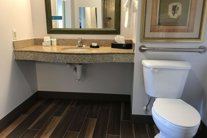 Room 75 of 115