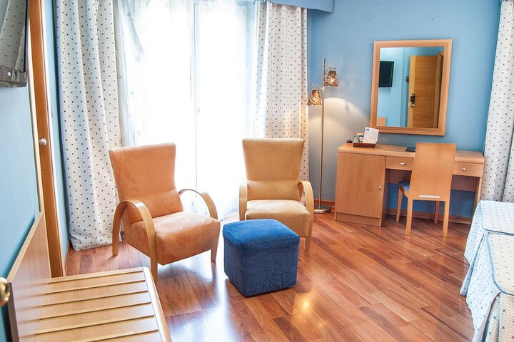 Room 15 of 35