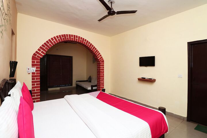 Room 28 of 31