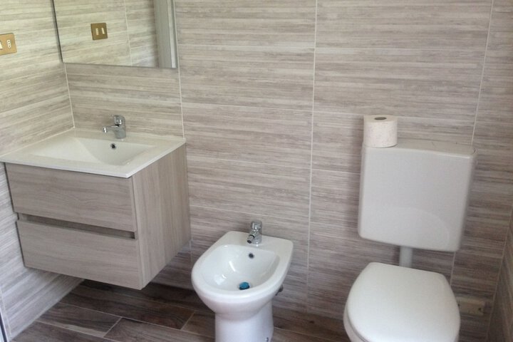 Room 12 of 12
