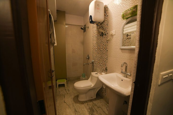 Room 19 of 32