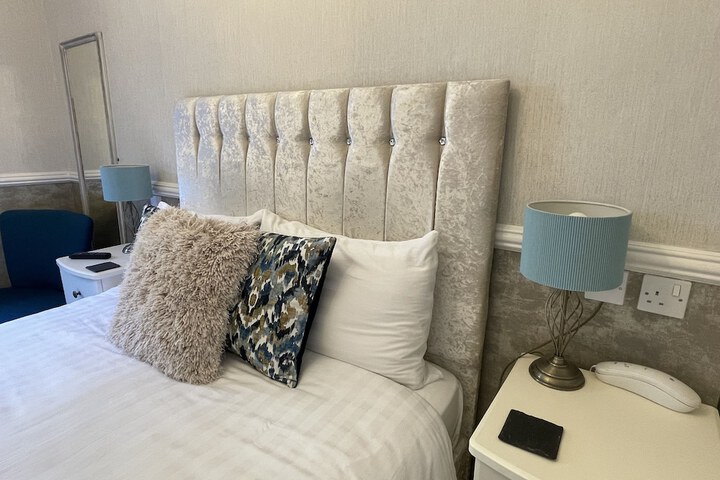 Room 19 of 60