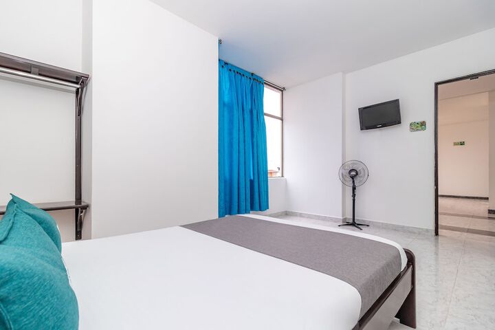 Room 13 of 22