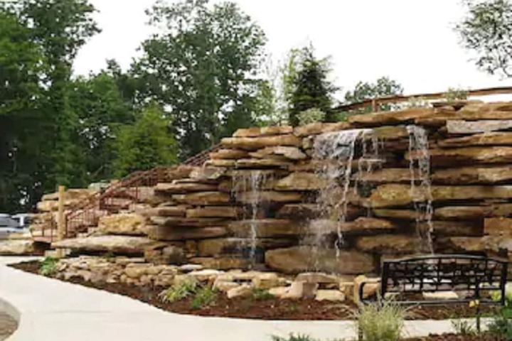 Property Grounds 32 of 33