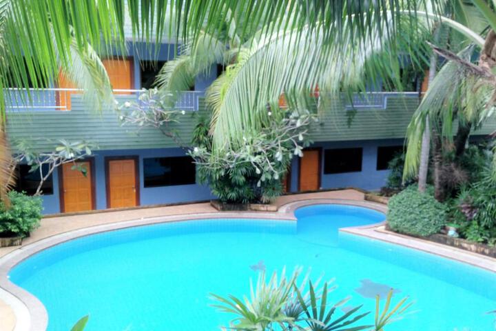 PJ Inn Phuket