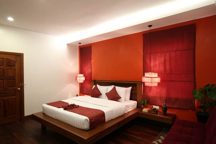 Room 13 of 73