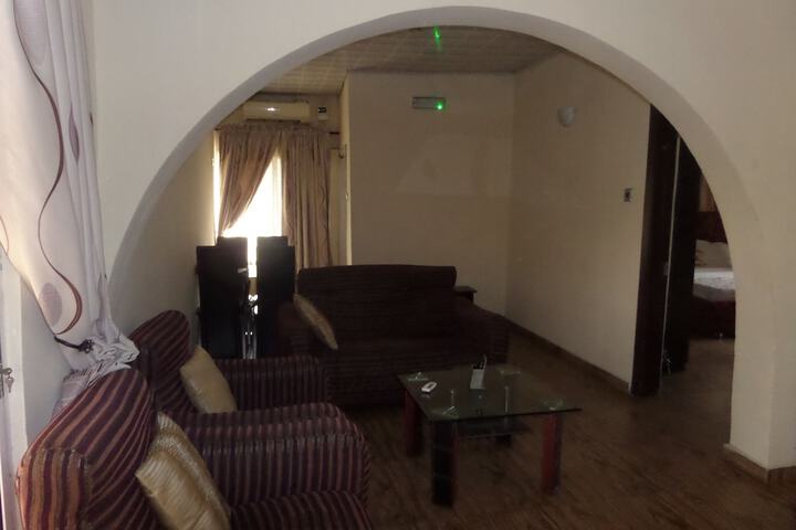 Room 10 of 26