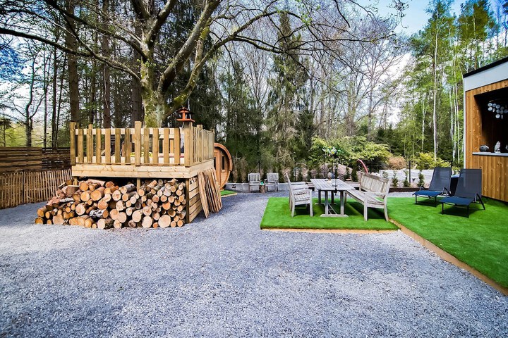 Terrace/Patio 17 of 40