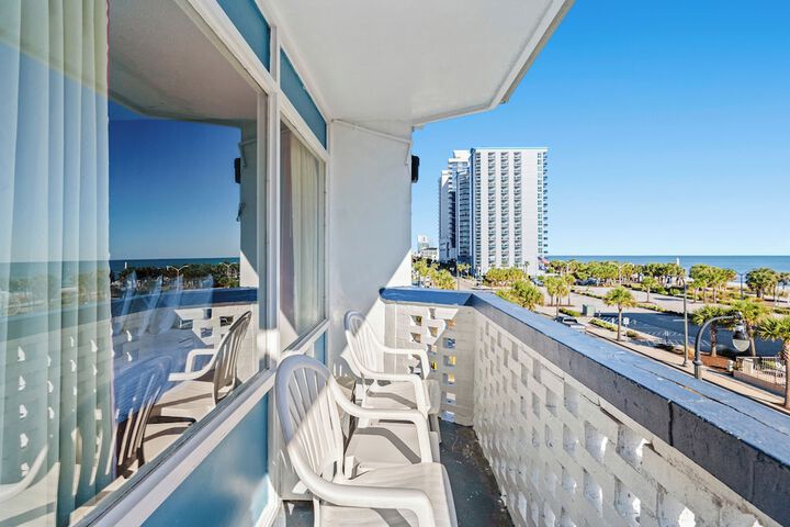 Double Room Balcony (3 of 13)