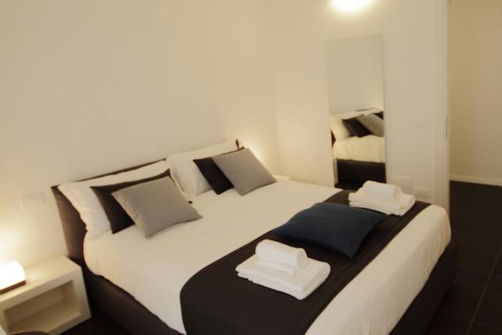 Room 3 of 24