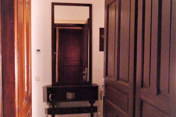 Room 22 of 53
