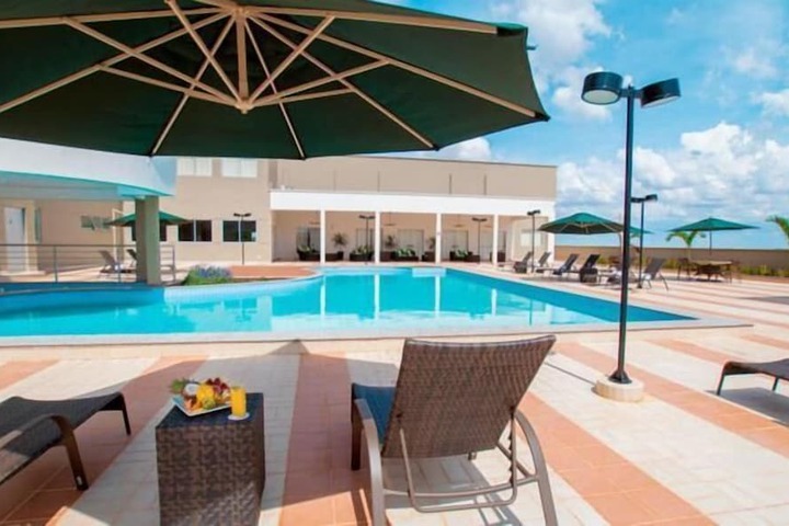 Pool 21 of 35