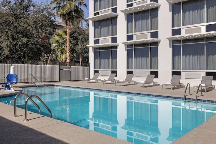 Pool 31 of 49